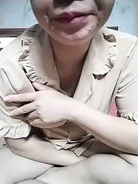 Mie rose online show from 09-18-25, 01:58