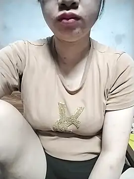 Mie rose online show from 03-23-26, 10:09