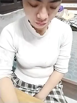 Mie rose online show from 12-16-25, 12:37