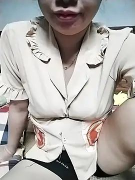 Mie rose online show from 10-01-25, 02:43