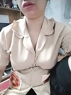 Mie rose online show from 11-08-25, 03:04