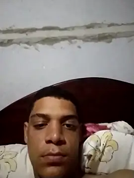 Snapshot of CadencedMimesis chatting on 10-12-25, 08:32 CadencedMimesis online show from 10-12-25, 08:32