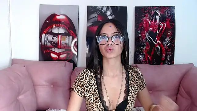 Miahotcs1 online show from 07-24-26, 02:46