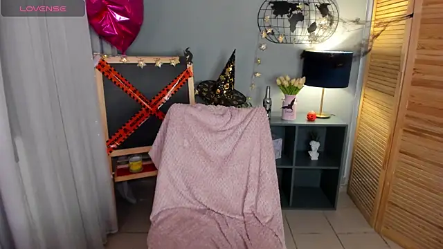 mishapallmer online show from 10-21-25, 01:49