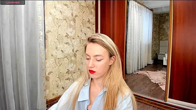 mishapallmer online show from 11-29-25, 09:31