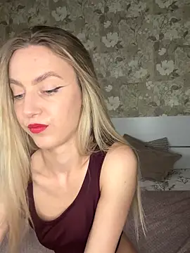 mishapallmer online show from 11-05-25, 02:47