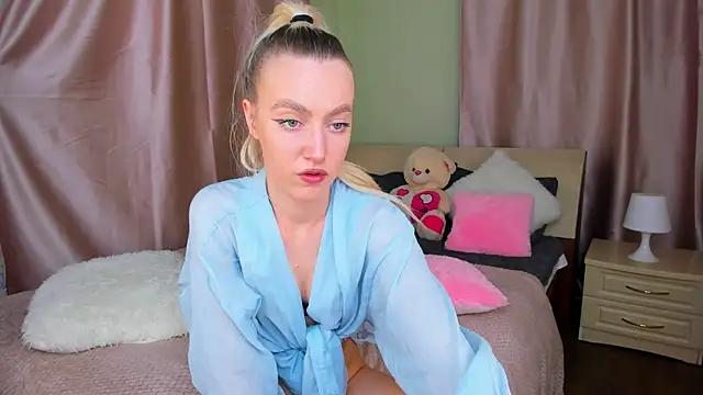 mishapallmer online show from 04-30-26, 08:57