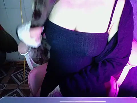 ahoa Tk online show from 11-18-25, 02:16