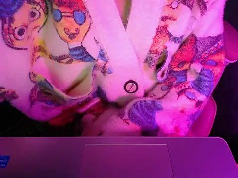 ahoa Tk online show from 11-19-25, 05:18