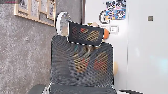 Snapshot of Mika_Kasumi chatting on 10-03-25, 04:14 Mika Kasumi online show from 10-03-25, 04:14