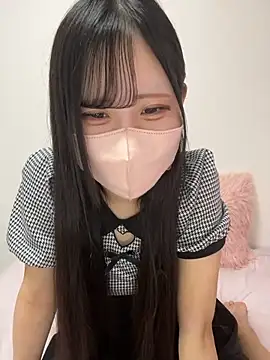 noa uxu online show from 09-19-25, 05:11