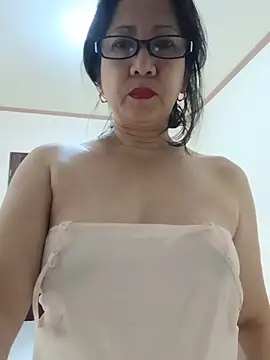HotAsianDish online show from 05-22-26, 01:31
