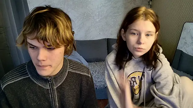 Snapshot of Bonnie_And_C1yde chatting on 04-29-26, 05:22 Bonnie And C1yde online show from 04-29-26, 05:22