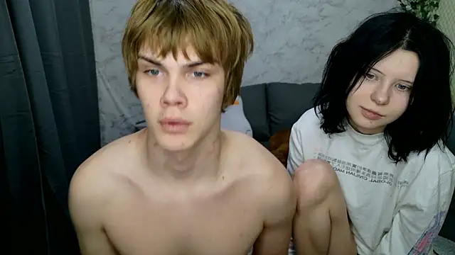 Snapshot of Bonnie_And_C1yde chatting on 02-07-26, 02:14 Bonnie And C1yde online show from 02-07-26, 02:14