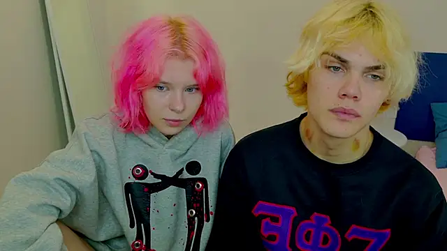 Bonnie And C1yde online show from 10-19-25, 05:16