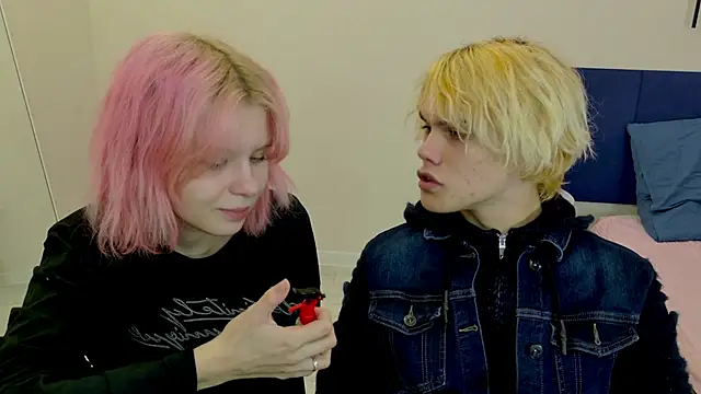 Bonnie And C1yde online show from 11-04-25, 05:06