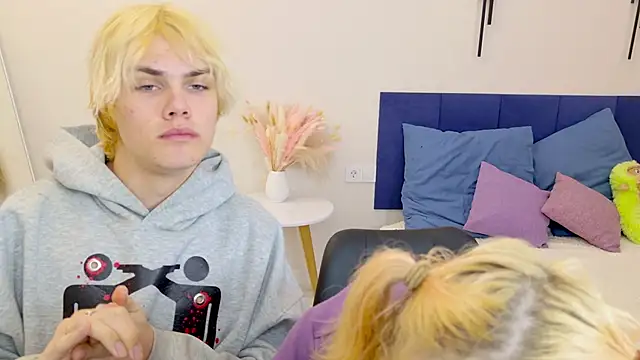 Bonnie And C1yde online show from 10-01-25, 05:06