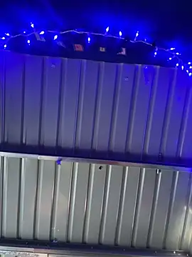 Snapshot of intoxicated13 chatting on 04-07-26, 04:42 intoxicated13 online show from 04-07-26, 04:42