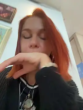 Snapshot of RosieSecret chatting on 05-16-26, 08:02 RosieSecret online show from 05-16-26, 08:02