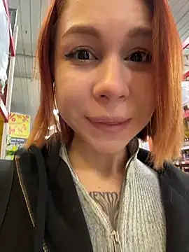 RosieSecret online show from 11-30-25, 08:04