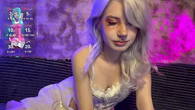 snowy lisa online show from 05-29-26, 05:52