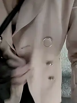 pink-mai online show from 11-11-25, 10:58