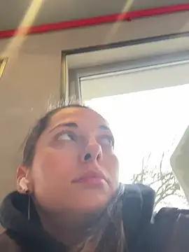 EllyLynn online show from 03-15-26, 08:10