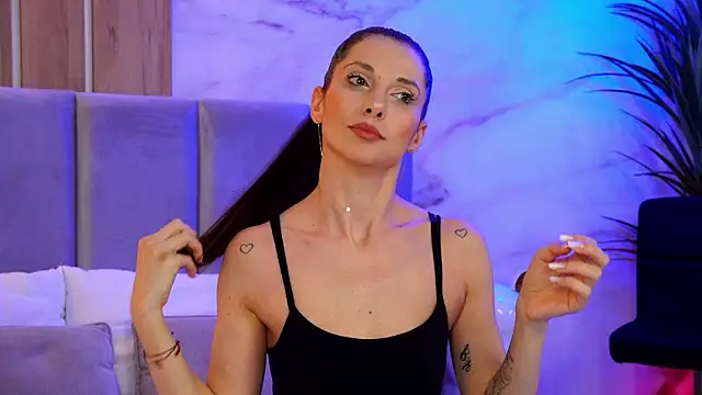 EllyLynn online show from 02-21-26, 07:16