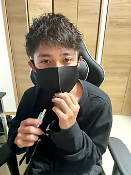 Snapshot of jiji9253 chatting on 10-15-25, 01:41 jiji9253 online show from 10-15-25, 01:41