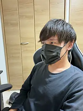 jiji9253 online show from 04-14-26, 12:32