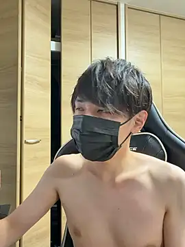 Snapshot of jiji9253 chatting on 06-21-26, 12:44 jiji9253 online show from 06-21-26, 12:44