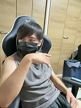 Snapshot of jiji9253 chatting on 06-10-26, 03:13 jiji9253 online show from 06-10-26, 03:13
