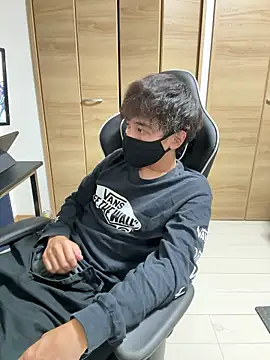 jiji9253 online show from 11-30-25, 10:49