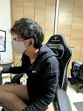 jiji9253 online show from 12-15-25, 11:27