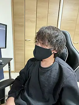 jiji9253 online show from 02-25-26, 11:21