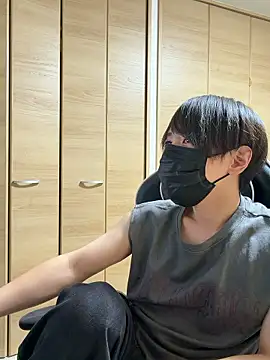Snapshot of jiji9253 chatting on 07-19-26, 12:24 jiji9253 online show from 07-19-26, 12:24