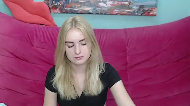 SofySofty online show from 09-28-25, 04:41