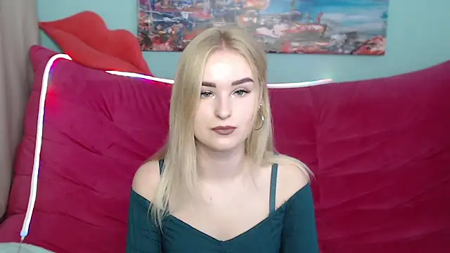 SofySofty online show from 10-26-25, 05:52