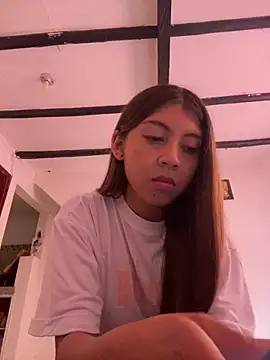 Sara-cooper2 online show from 03-10-26, 03:16