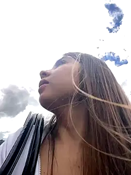 Sara-cooper2 online show from 11-25-25, 02:50