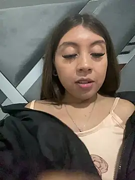 Sara-cooper2 online show from 03-25-26, 03:06