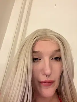 lovecassyrose online show from 10-25-25, 04:18