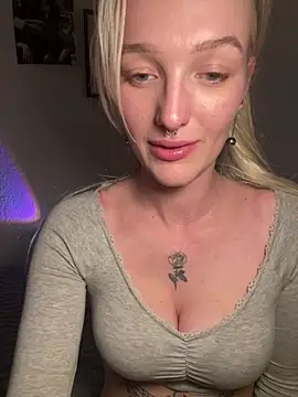 lovecassyrose online show from 02-17-26, 07:44