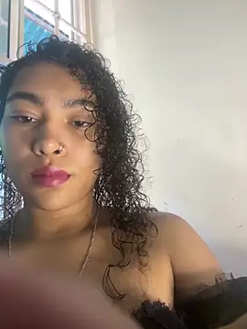 SophieD online show from 12-20-25, 12:19