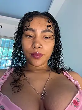 SophieD online show from 04-10-26, 12:34