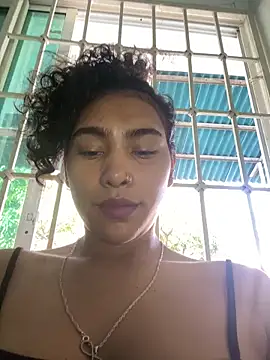 SophieD online show from 11-12-25, 01:37