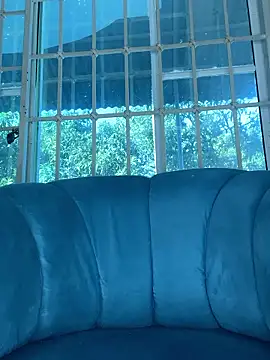 SophieD online show from 01-18-26, 01:03