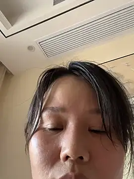 Snapshot of Mier-cn chatting on 07-11-26, 10:15 Mier-cn online show from 07-11-26, 10:15