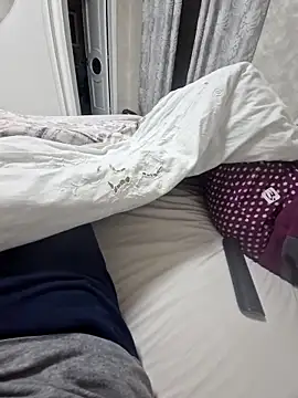 Snapshot of Monella52 chatting on 12-04-25, 08:52 Monella52 online show from 12-04-25, 08:52