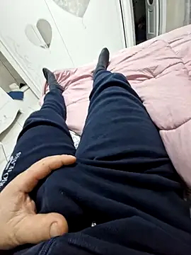 Snapshot of Monella52 chatting on 02-11-26, 11:21 Monella52 online show from 02-11-26, 11:21